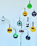 Load image into Gallery viewer, Triangle Pumpkin Face Tree Ornament - KLC Creation
